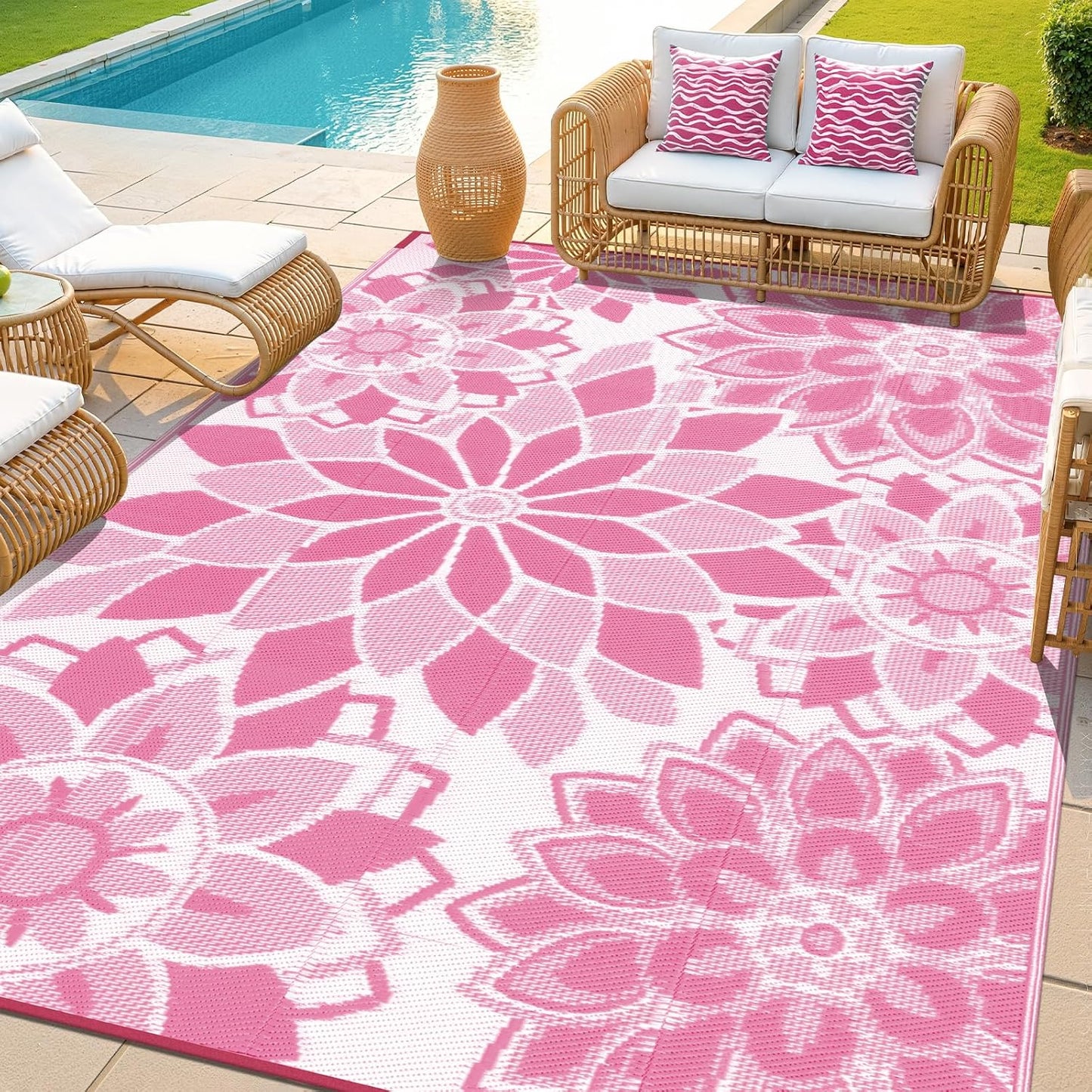 Outdoor Rug for Patio Reversible Plastic Straw Patio Camping Rug