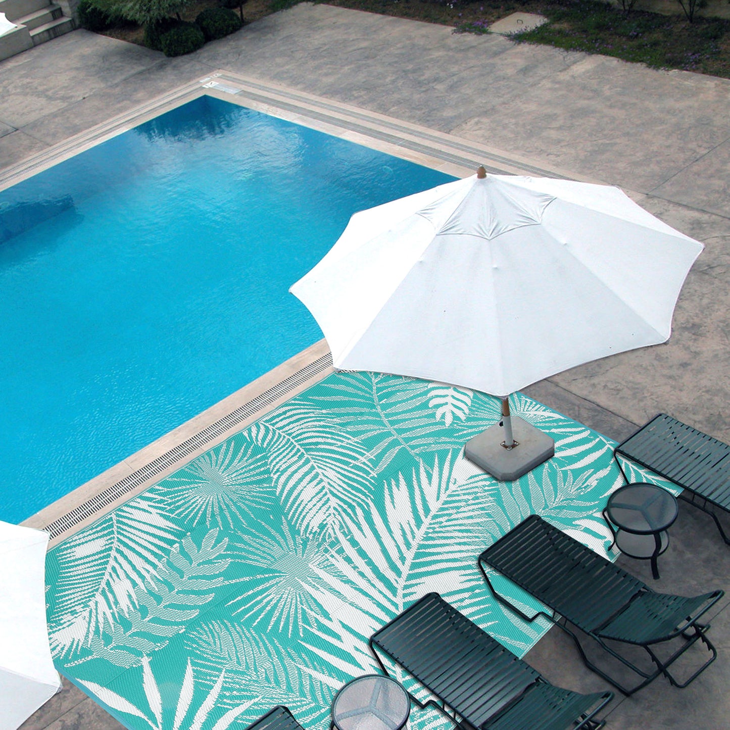 Outdoor Rug for Patio Reversible Plastic Straw Patio Camping Rug