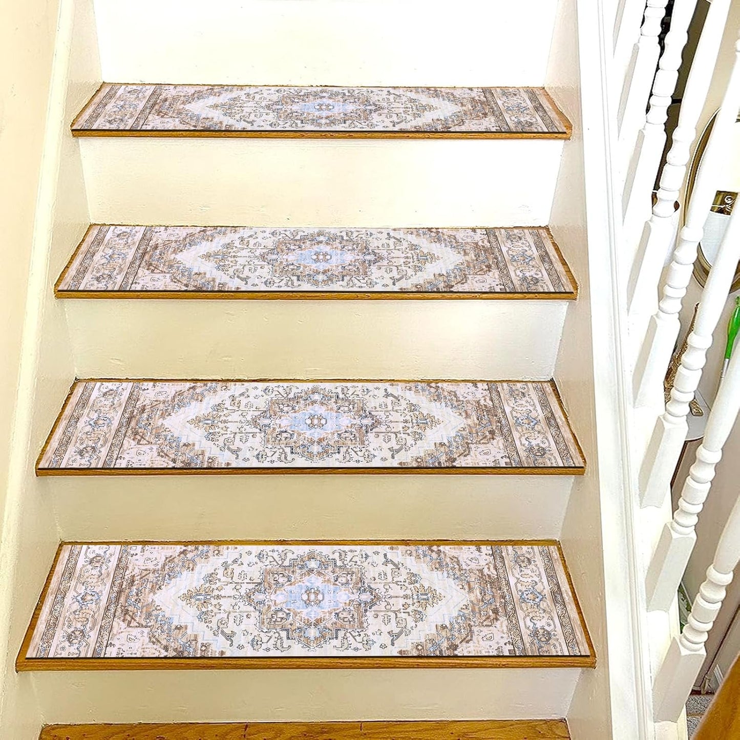 HEBE Carpet Stair Treads for Wooden Steps Indoor Rubber Staircase Step Treads Non Slip Stair Runner Mats for Dogs and Kids Stairway Grip Step Treads Carpet