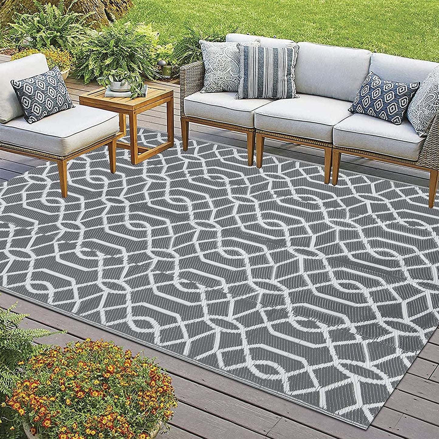 HEBE Waterproof Reversible Outdoor Rug for RV Camping Porch Deck Balcony Backyard Picnic