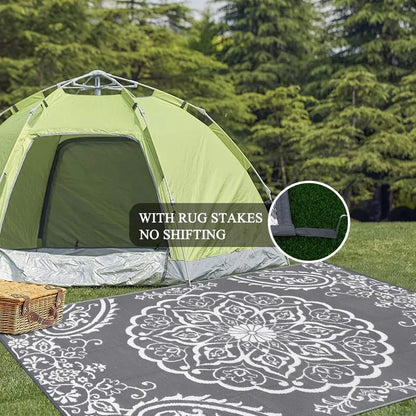 AR004054_grey_10x14_camping_rug_with_stakes_portable_plastic_straw_mat_for_tent_lawn_heberug