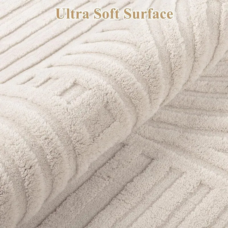 AR005415beigeultrasoftplushsurfacehighlowgeometrictextured5x7arearugcloseupheberug