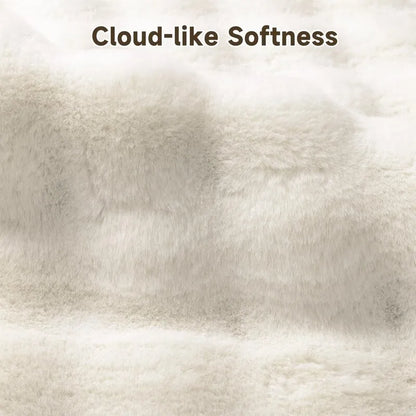 AR008421_white_cloud_like_softness_fluffy_plush_shag_4x6_area_rug_close_up_detail_heberug